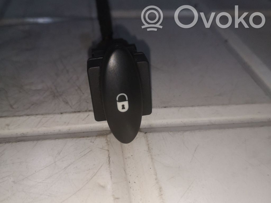 Citroen C5 Central locking switch button 
