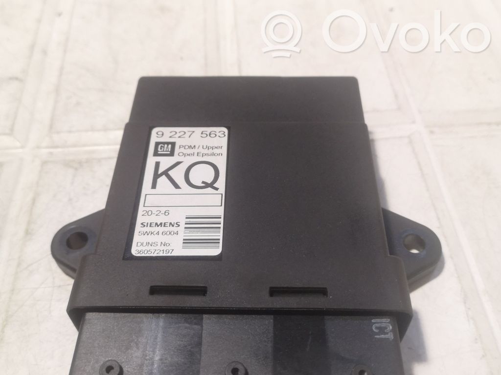 Opel Vectra C Door control unit/module 