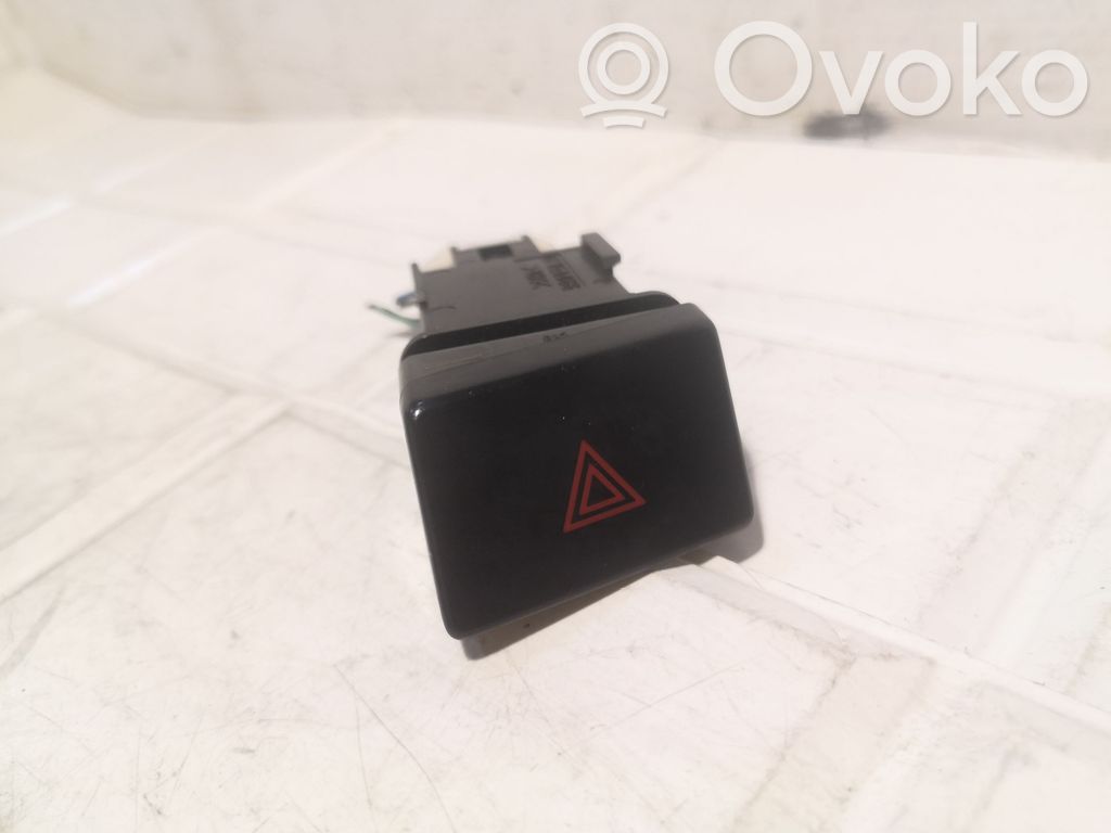 Hazard light switch   15A468