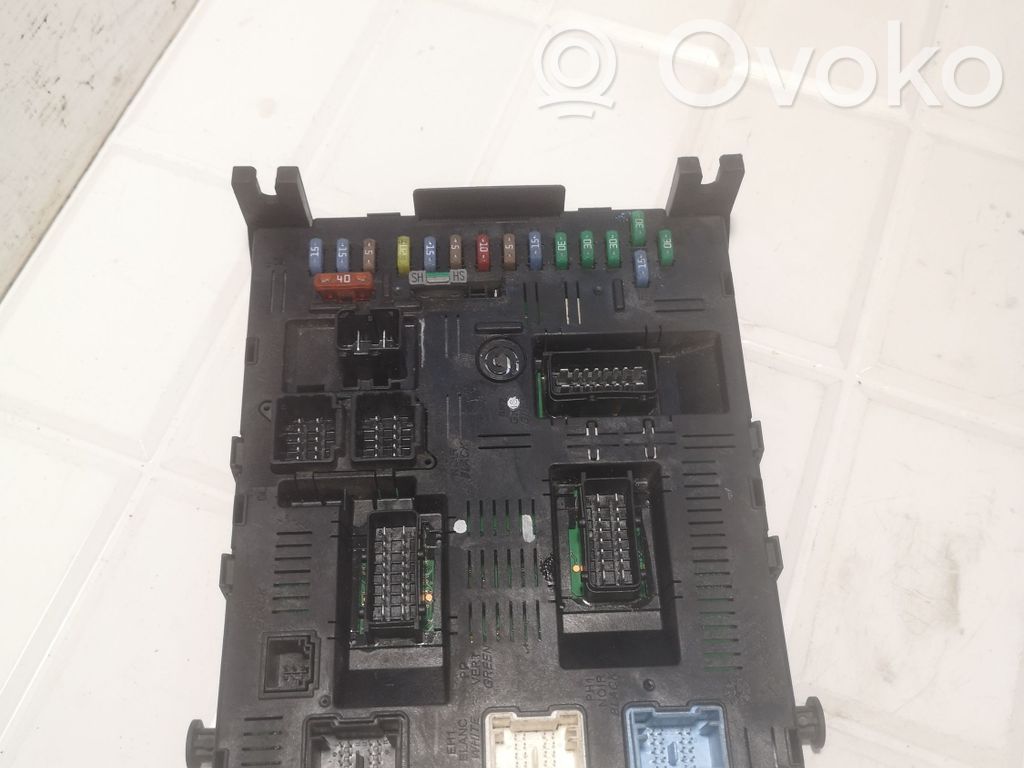 Citroen C5 Mukavuusmoduuli 