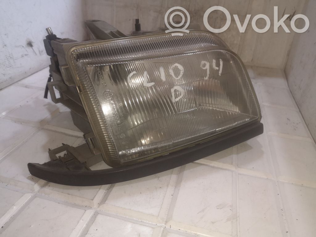 Renault Clio I Headlight/headlamp 
