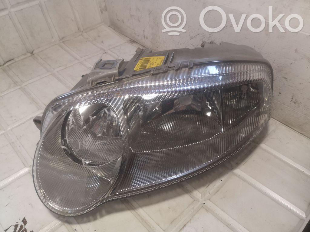Alfa Romeo 147 Phare frontale 