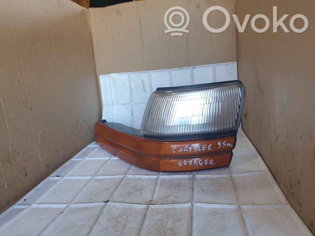 Chrysler Voyager Front indicator light 