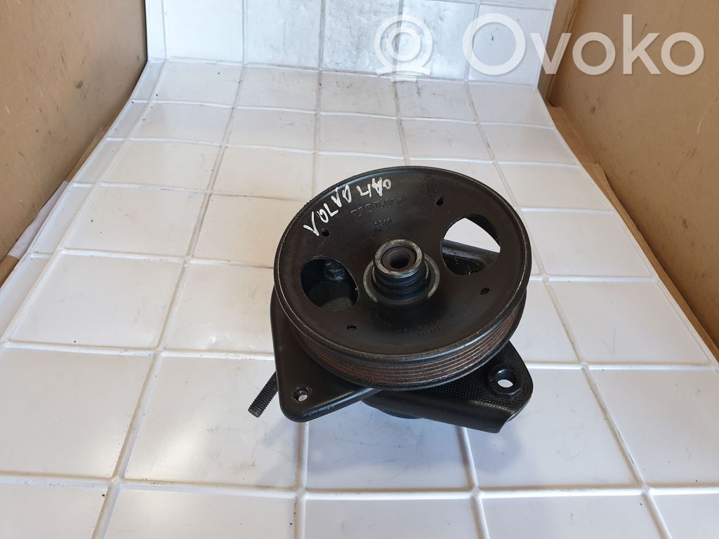 Volvo 440 Power steering pump 