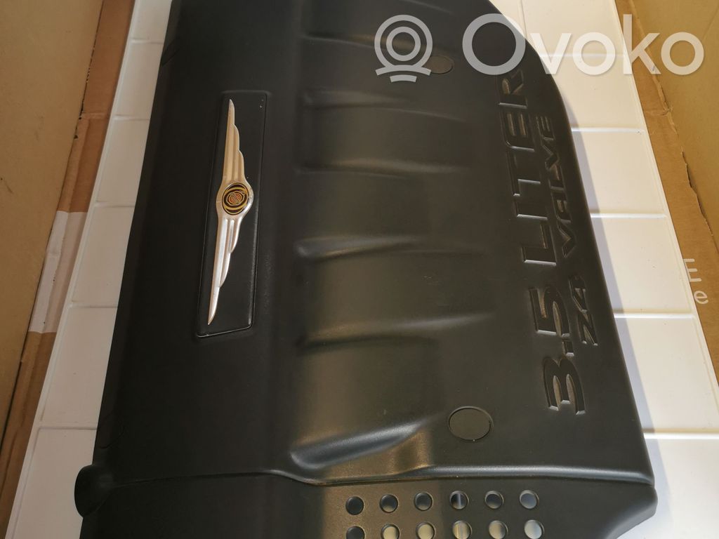 Chrysler Pacifica Motorabdeckung 