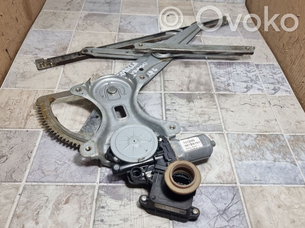 Toyota Corolla Verso AR10 Rear door window regulator with motor 