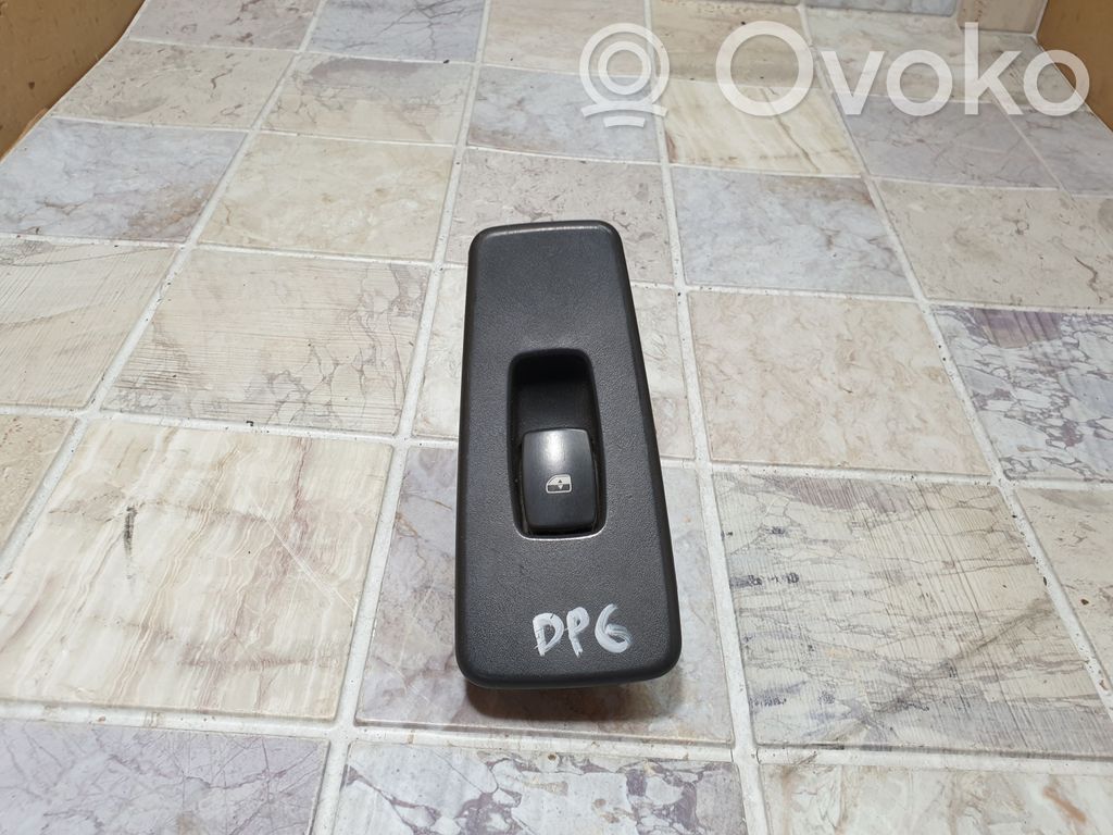 Chrysler Pacifica Electric window control switch 