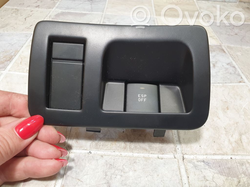 Peugeot 607 ESP (stability program) switch 