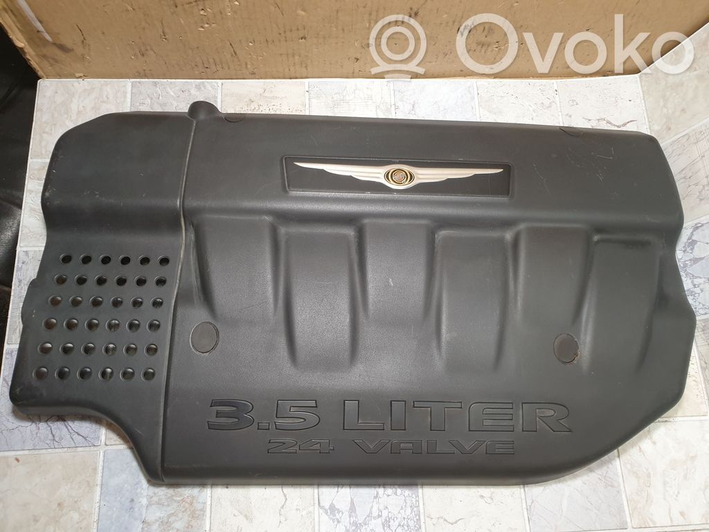 Chrysler Pacifica Variklio dangtis (apdaila) 