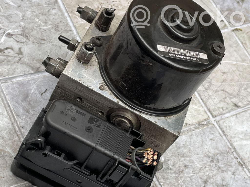 Mazda 5 ABS bloks 
