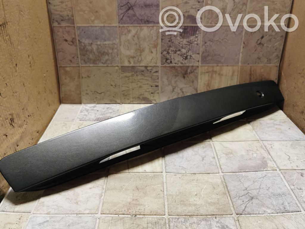 Mazda 6 Trunk door license plate light bar 