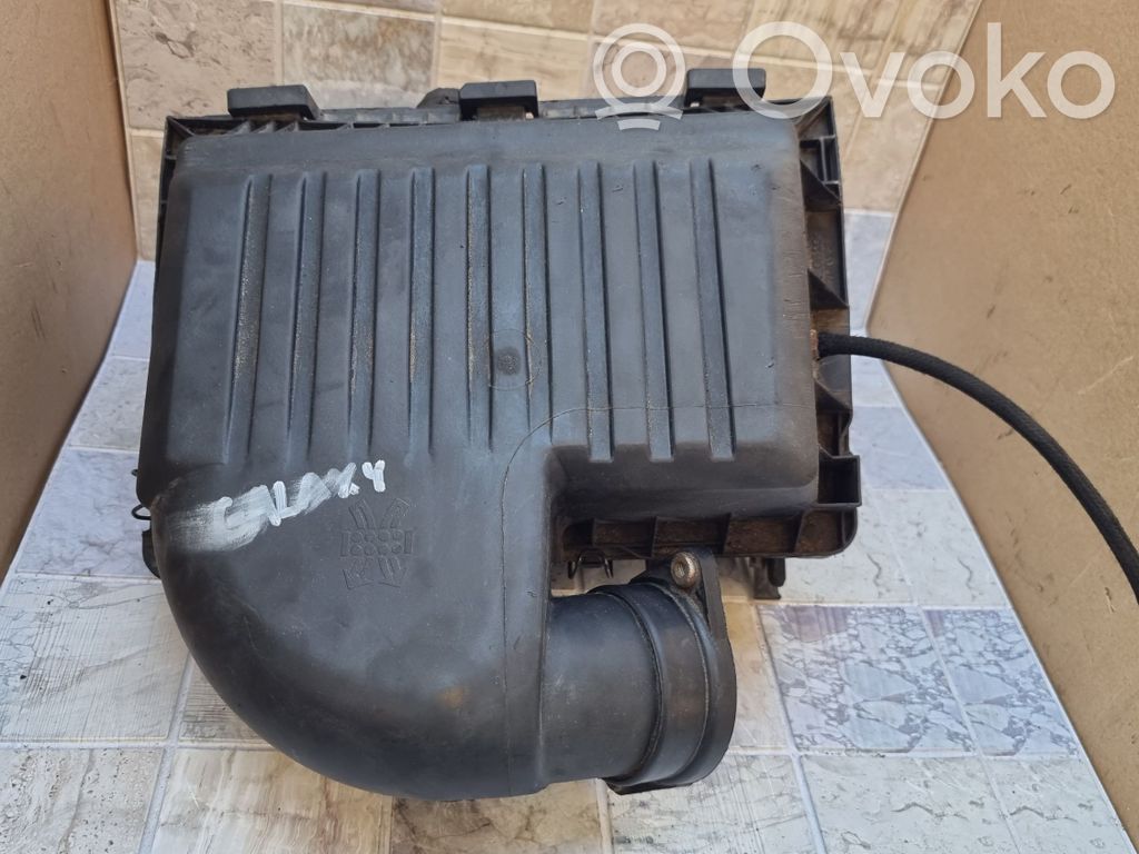 Ford Galaxy Air filter box 