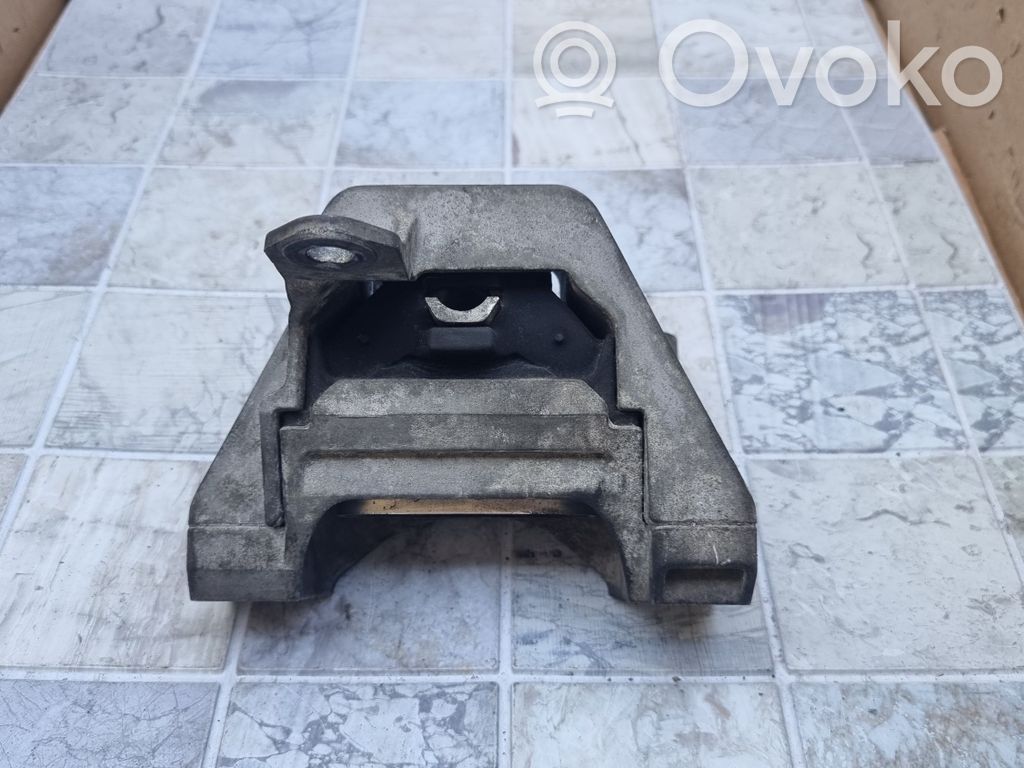 Opel Vectra C Dzinēja spilvens 