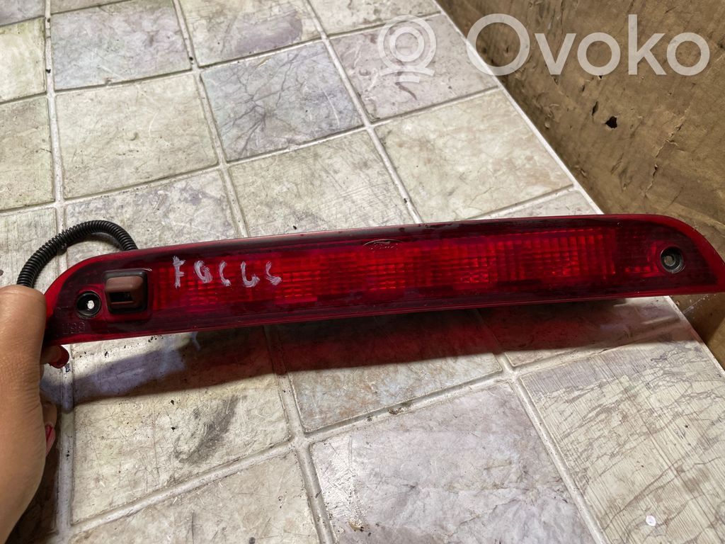 Ford Focus Third/center stoplight 