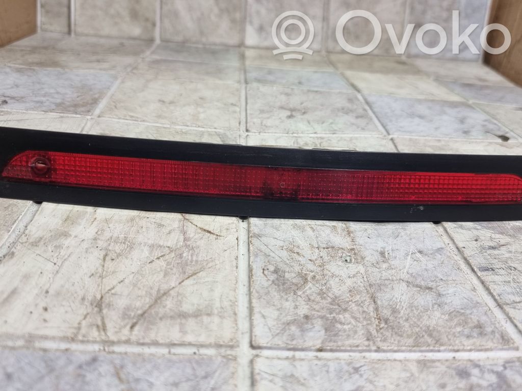 Citroen C3 Third/center stoplight 