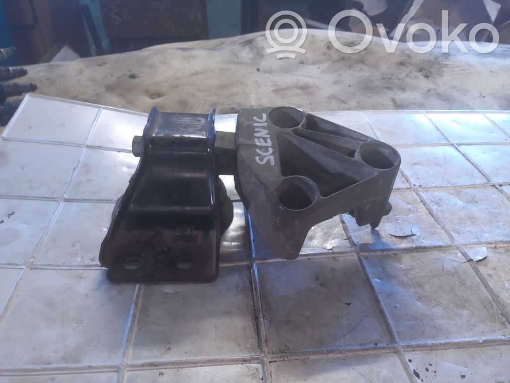 Renault Scenic II -  Grand scenic II Engine mount bracket 