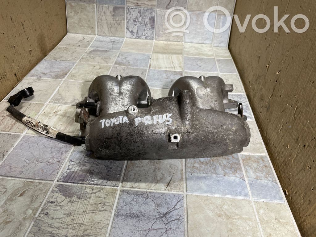 Toyota Prius (XW20) Intake manifold 