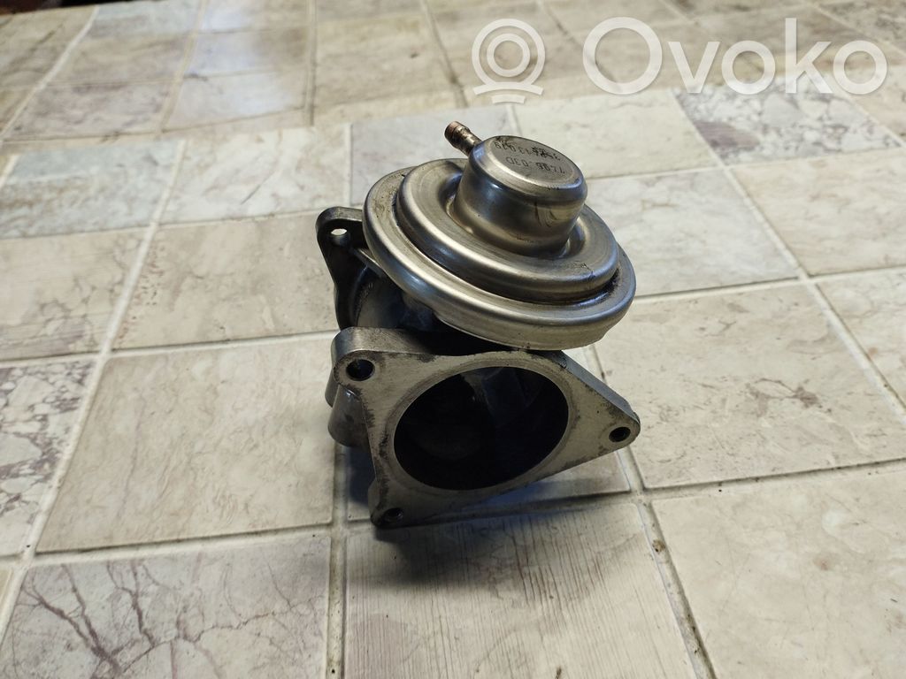 Toyota Corolla Verso E121 EGR valve 