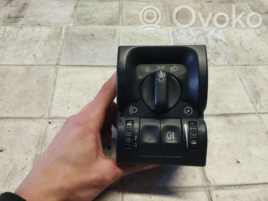 Opel Vectra B Light switch 