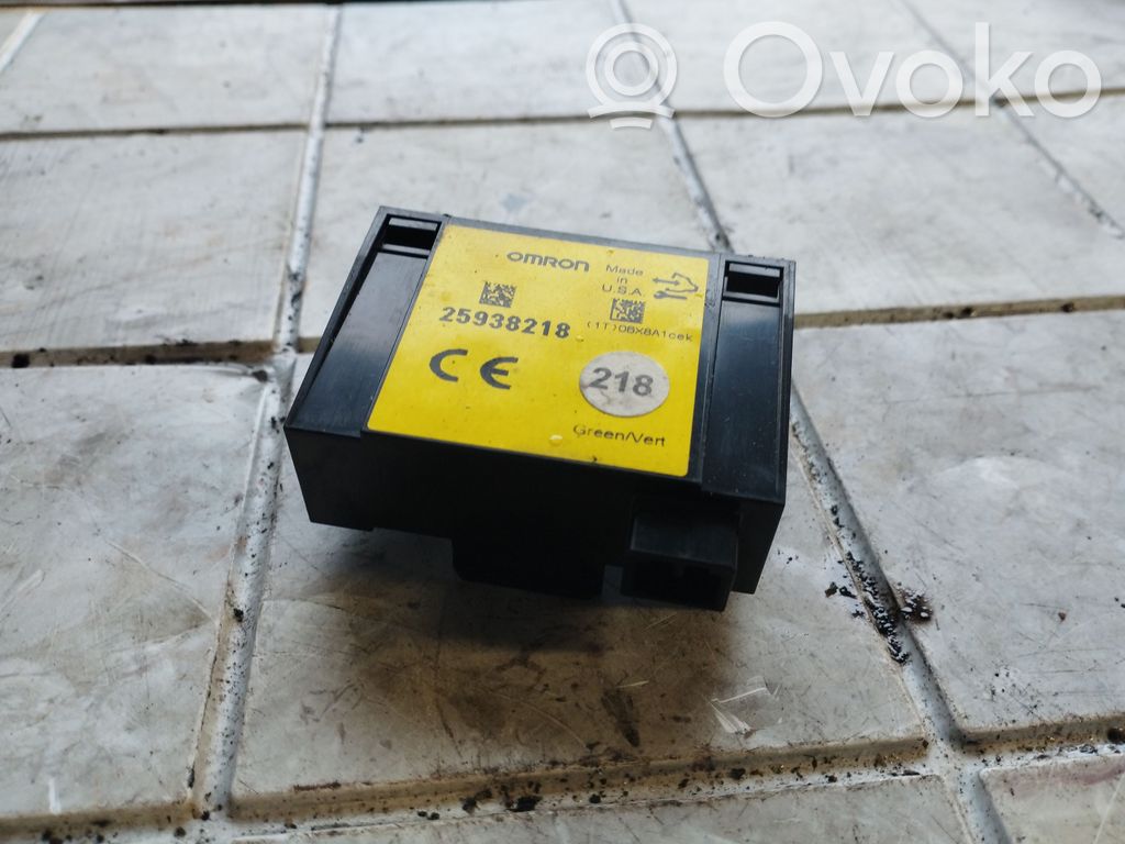 Chevrolet Captiva Door central lock control unit/module 