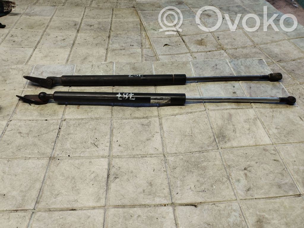 Mazda 6 Tailgate/trunk strut/damper 