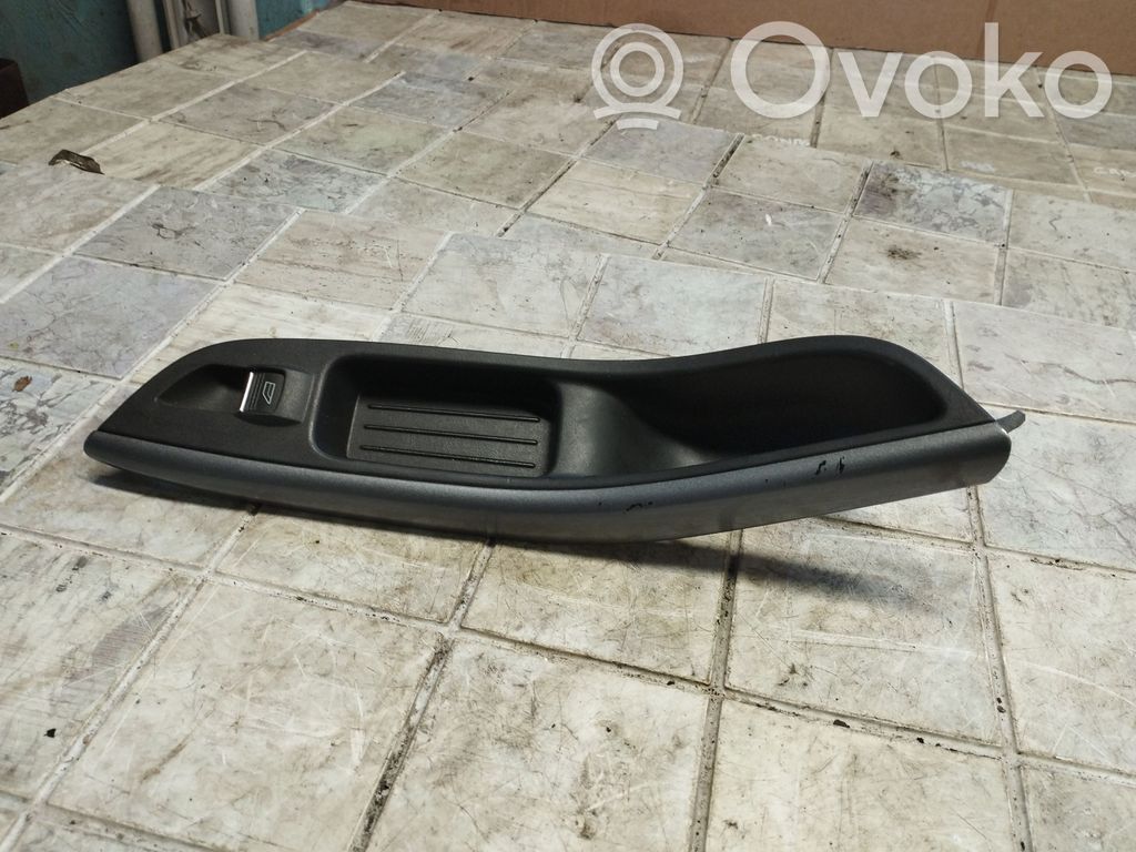 Ford Focus Electric window control switch 