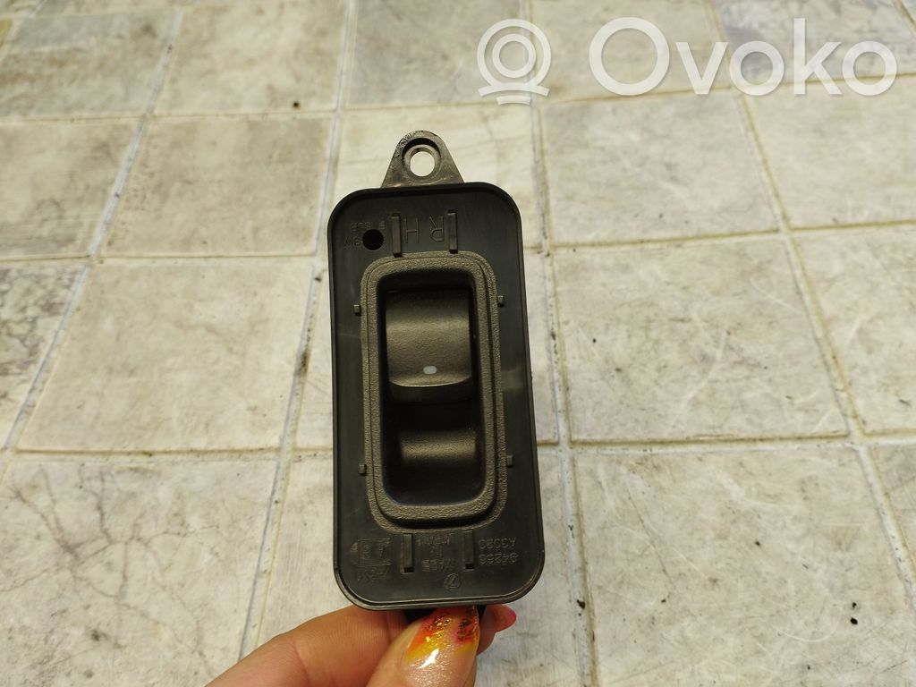 Subaru Outback Electric window control switch 