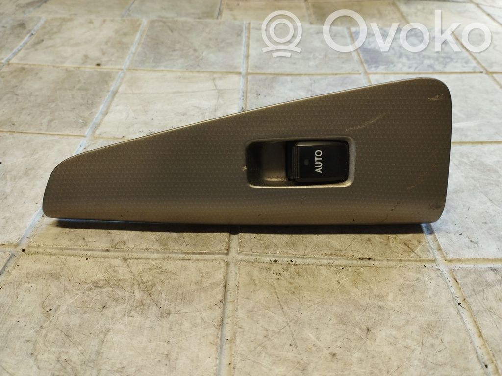 Toyota Corolla Verso E121 Electric window control switch 