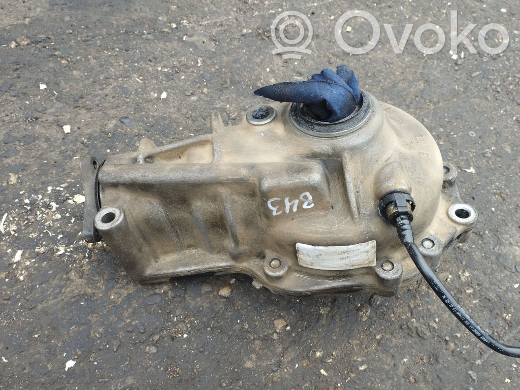 BMW X6 E71 Pavarų dėžės reduktorius (razdatkė) 