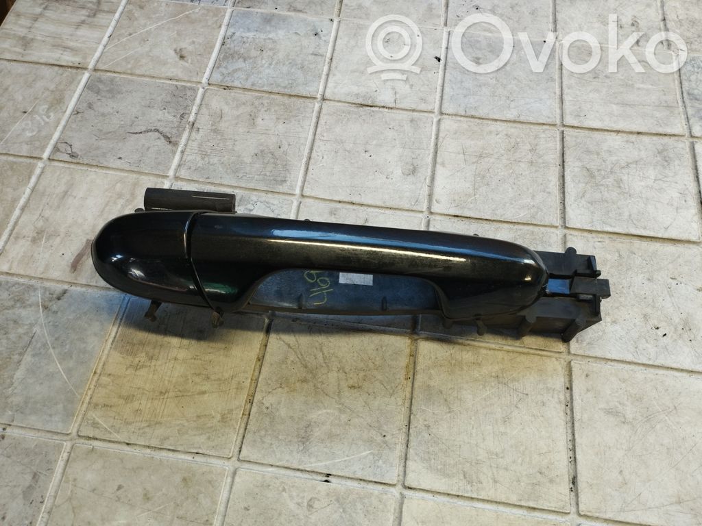 Chrysler Pacifica Takaoven ulkokahva 