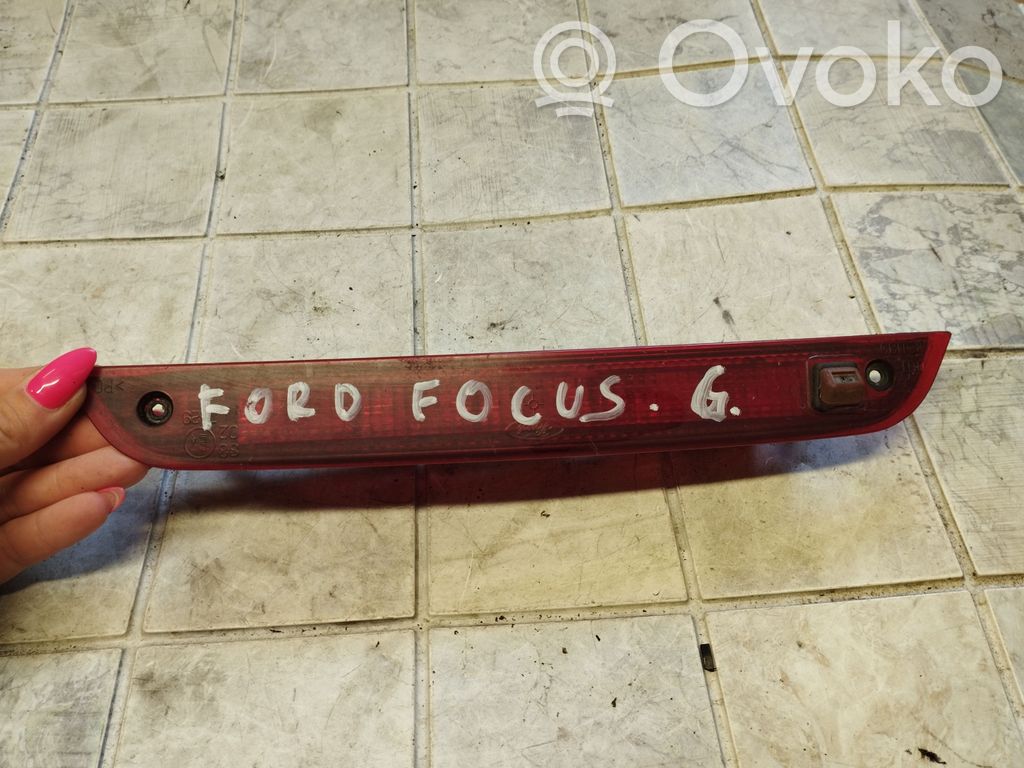 Ford Focus Third/center stoplight 