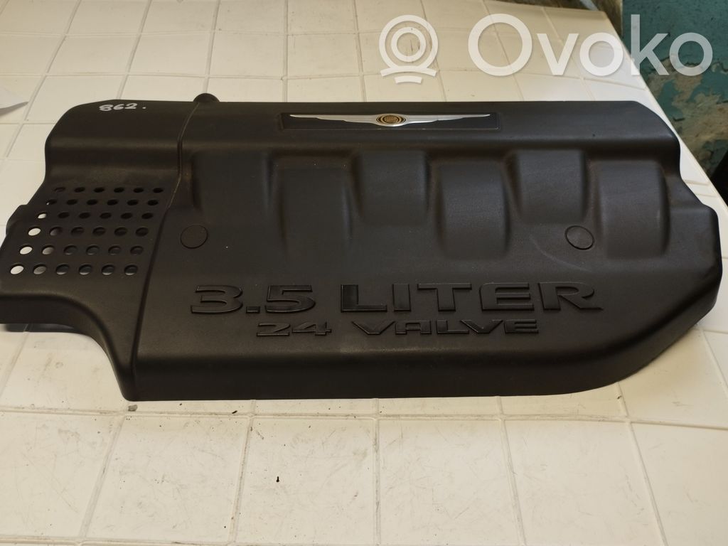 Chrysler Pacifica Variklio dangtis (apdaila) 