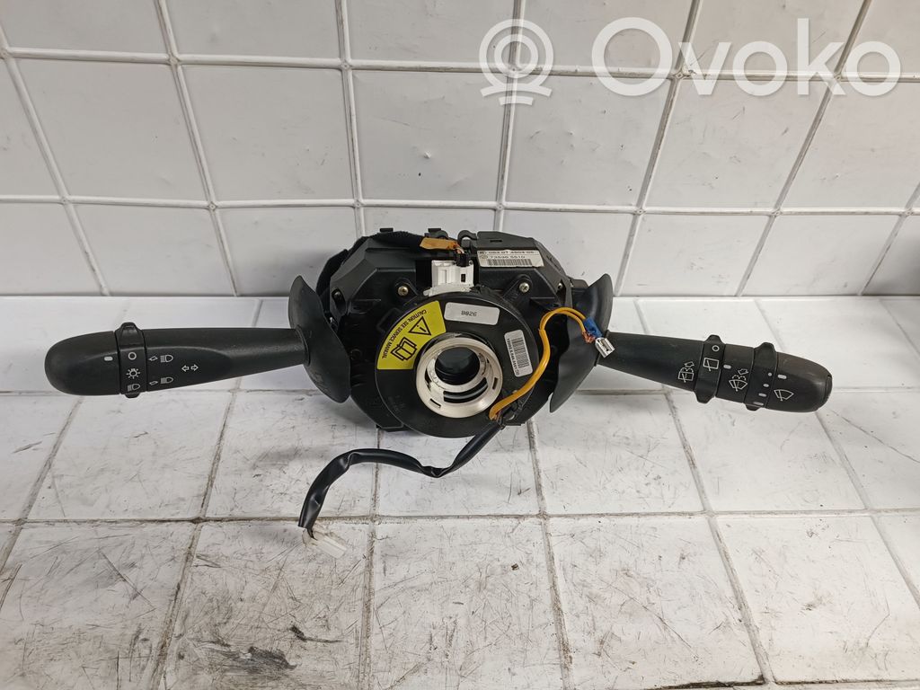 Alfa Romeo 147 Leva/interruttore dell’indicatore di direzione e tergicristallo 