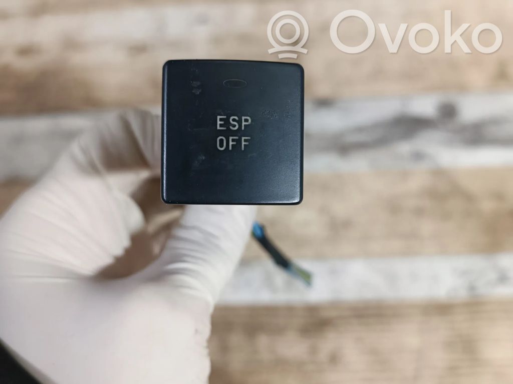 Peugeot 607 ESP (stability program) switch 