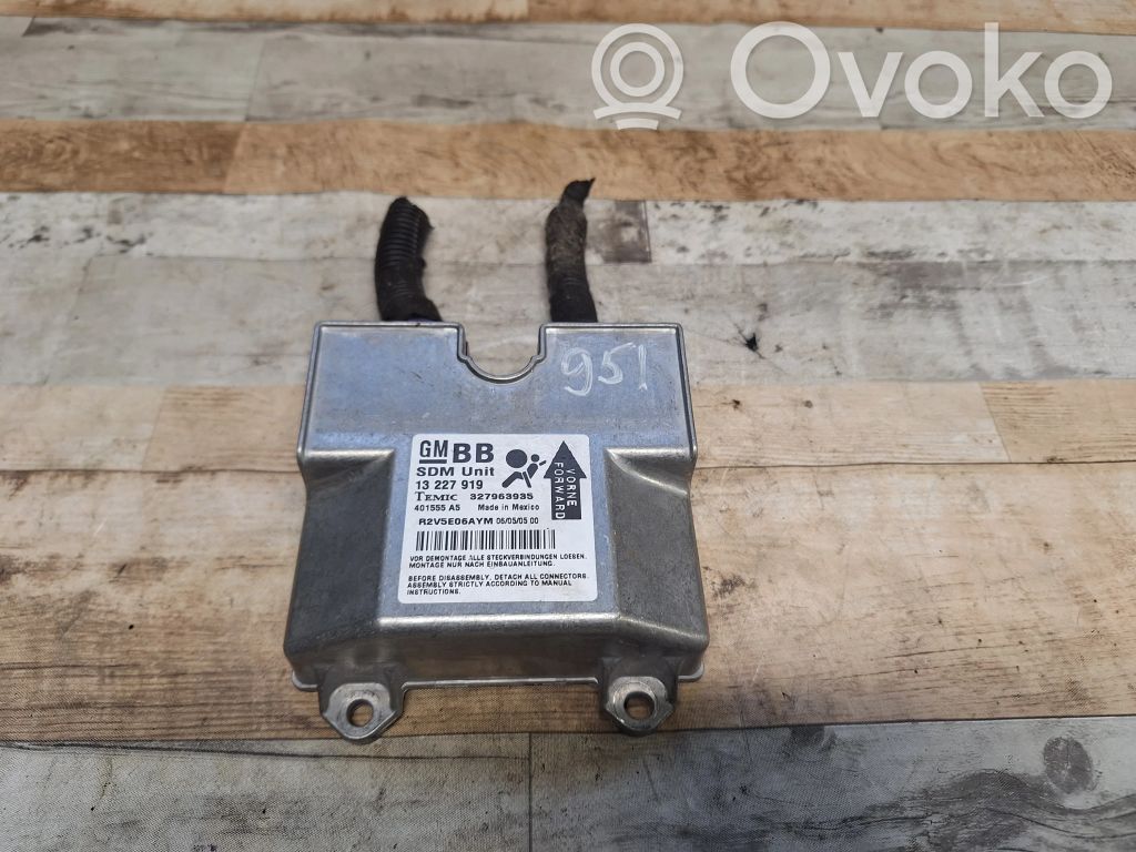 Opel Astra H Module de contrôle airbag 