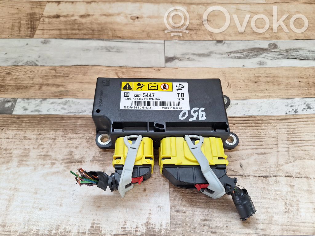 Opel Insignia A Airbag control unit/module 