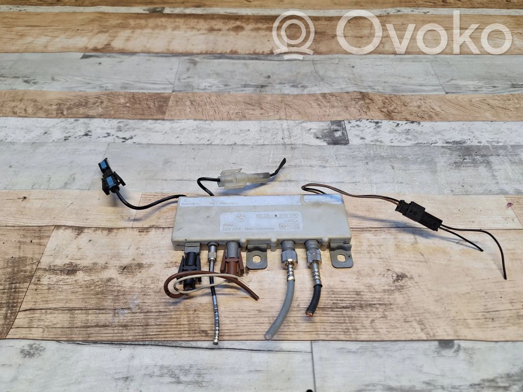 BMW 5 E39 Antenos valdymo blokas 