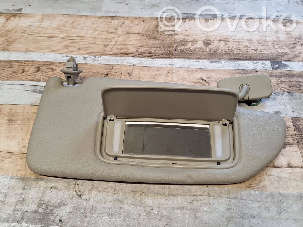 Volvo V70 Sun visor 