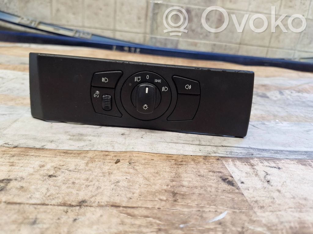 BMW 5 E60 E61 Przełącznik świateł 