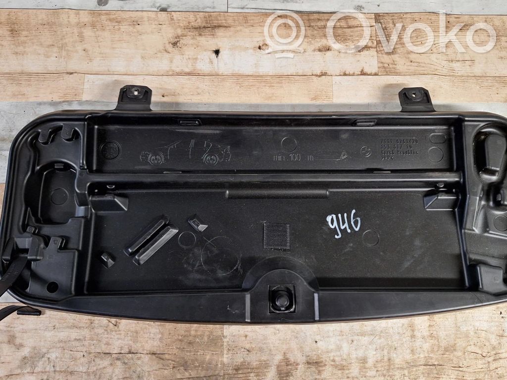 BMW 5 E39 Tool box 