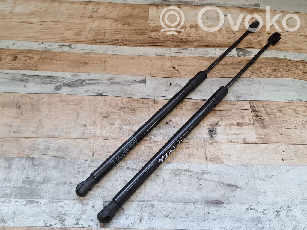 Mazda 2 Tailgate/trunk strut/damper 