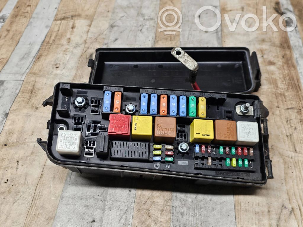 Opel Vectra C Fuse module 