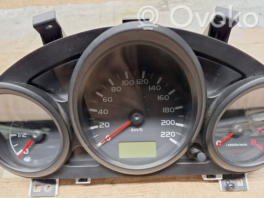 Mitsubishi Colt Speedometer (instrument cluster) 