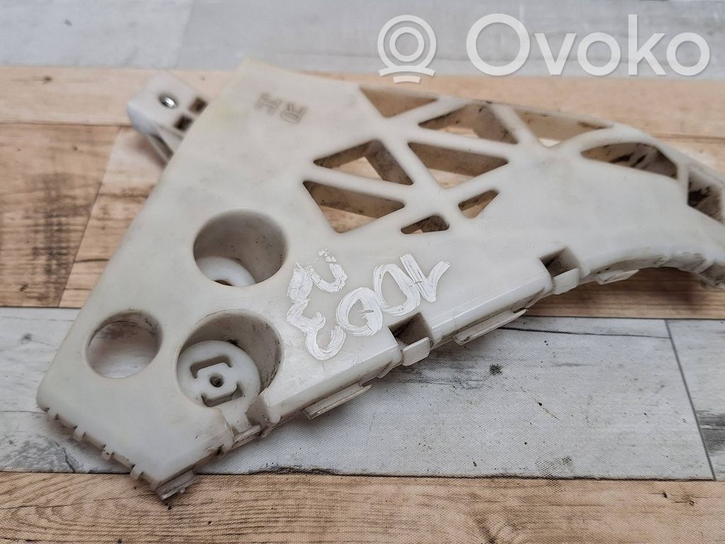 Mazda 5 Front bumper mounting bracket 