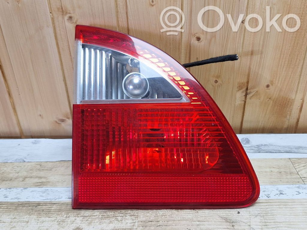 Ford Galaxy Lampy tylnej klapy bagażnika 