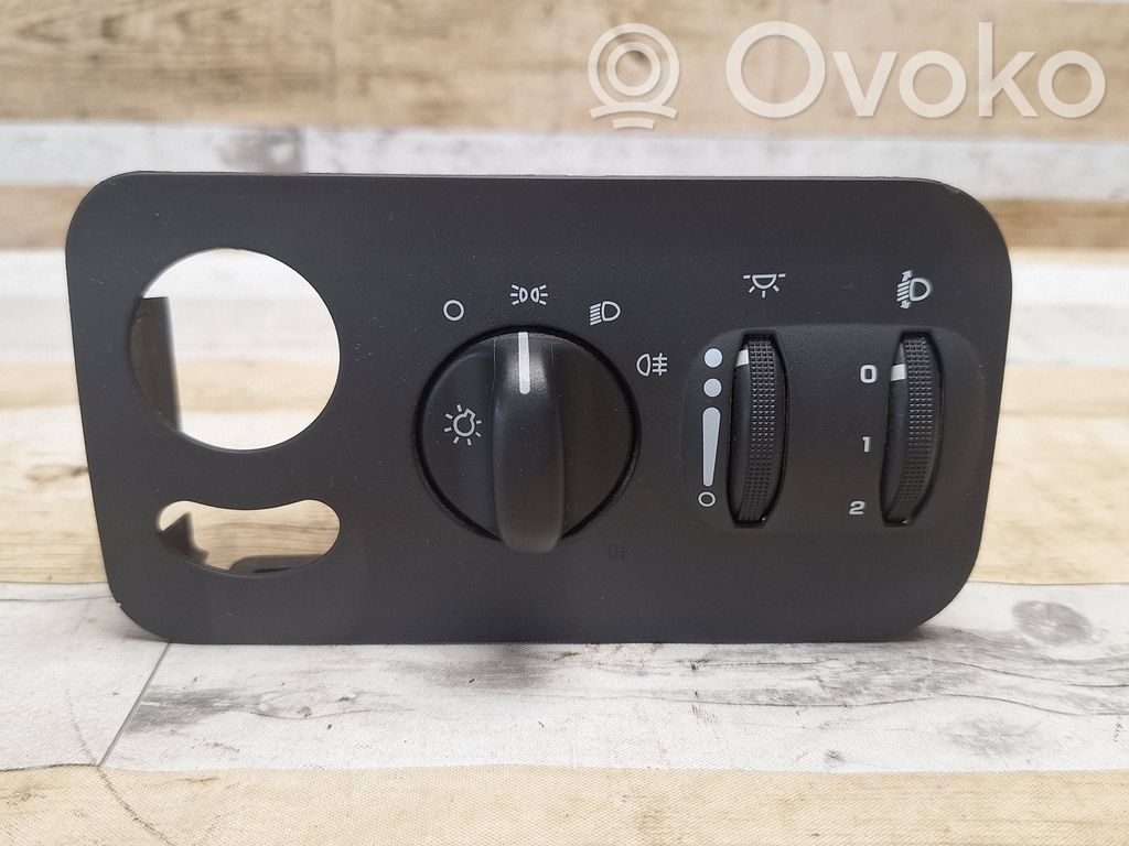 Chrysler Voyager Light switch 