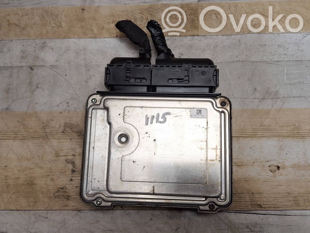 Skoda Superb B6 (3T) Engine control unit/module 