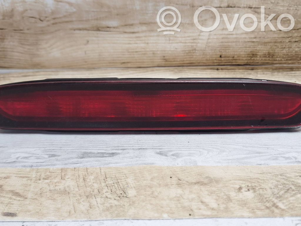 Toyota Corolla Verso E121 Third/center stoplight 