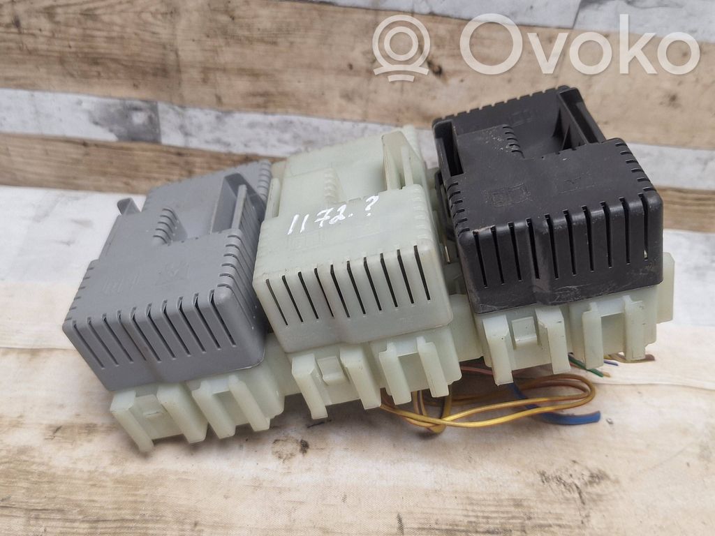 Ford Mondeo MK IV Módulo de fusible 