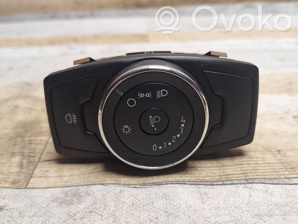 Ford Focus Light switch 
